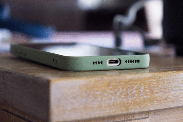 CDiPhone Explained: Future Tech, CD Compatibility, and Style in One Term