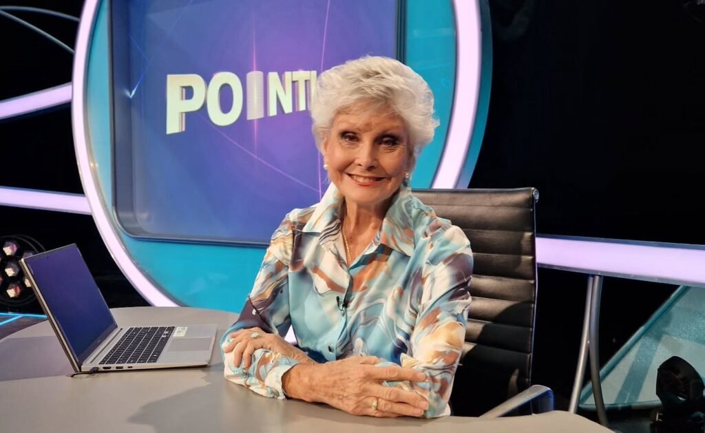 Angela Rippon
