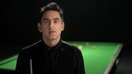Ronnie O’Sullivan Blows £760K Dream as John Higgins Slams ‘Pathetic’ Riyadh Snooker Conditions Ronnie O Sullivan